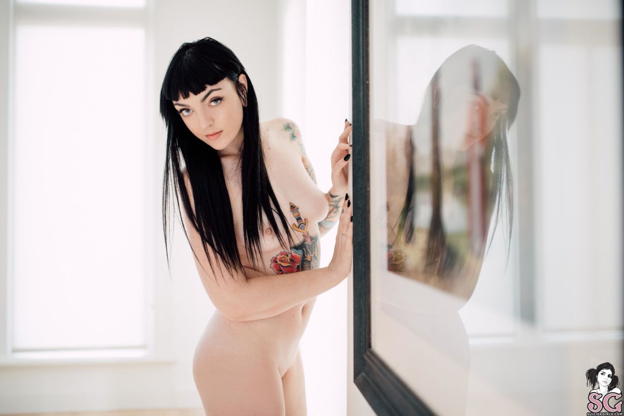 suicide&ndash;love:  Aubrey.