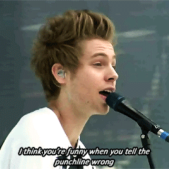 deeriest:  5 Seconds of Summer covers Katy Perry’s ‘Teenage Dream’ at the 2014 Summertime Ball 