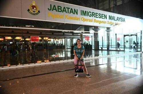 📌Malaysia (at Jabatan Imigresen Malaysia KTM JB - Just Jane