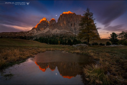 johnmacintosh:  Foto “My Temple” by Marco