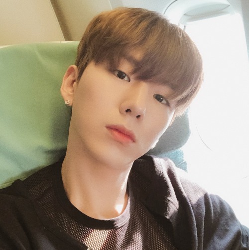 - Kihyun, Do You Want To Date Me? Yes Or Yes?