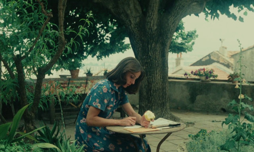 agnesvarda: “L'une chante, l'autre pas&quot;, directed by Agnès Varda, 1977.