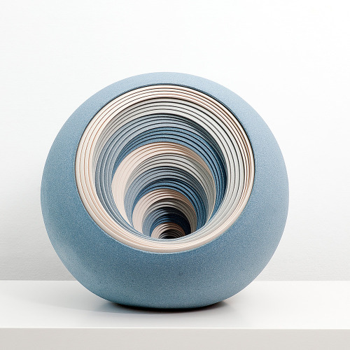 chrisbmarquez: Mesmerizing New Concentric Ceramic Vessels by Matthew Chambers  via Colossal