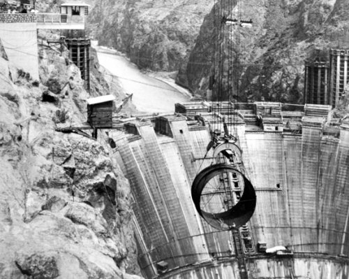 The Hovver Dam, circa 1933