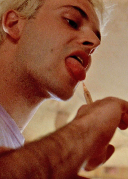 thisisadeadplatform:Trainspotting (1996)