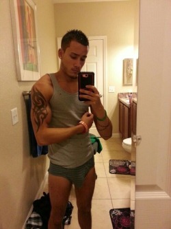 brodays:  Hot Self Pic Studs! Hundreds Of Dudes Added Daily! http://brodays.tumblr.com/  Is just doesn&rsquo;t get any better ! ;)