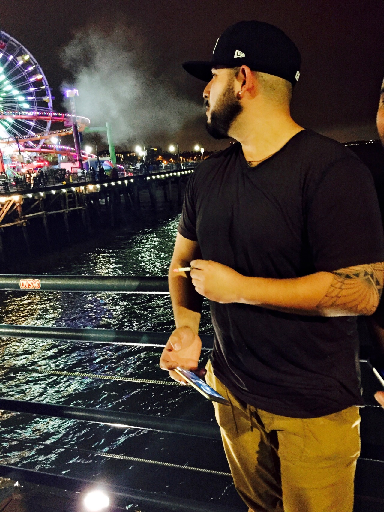 mezaboy:  When Pokemon hunting turns into an egocentric photoshoot 😅😂😈😎