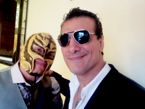 vivadelrio: @vivadelrio: #sisisi #Rey is finally here @luchalibreaaa we gonna rock