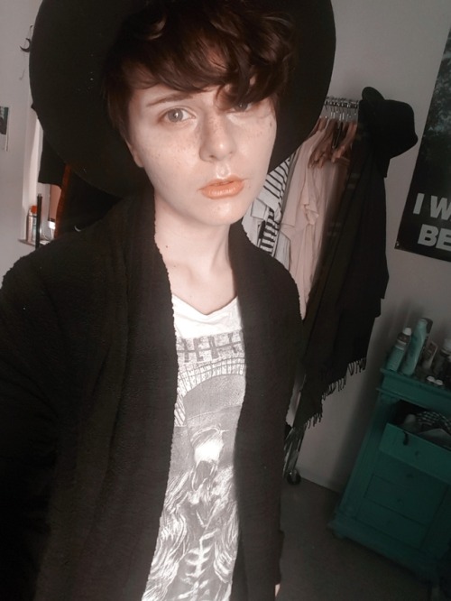 saturnmond:I am going to pick up my girl now (He/Him)