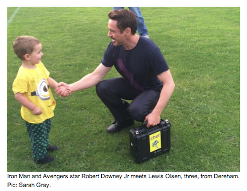 iwantcupcakes:  TO CHAT TO A LITTLE BOY ABOUT HIS PYJAMAS. 
