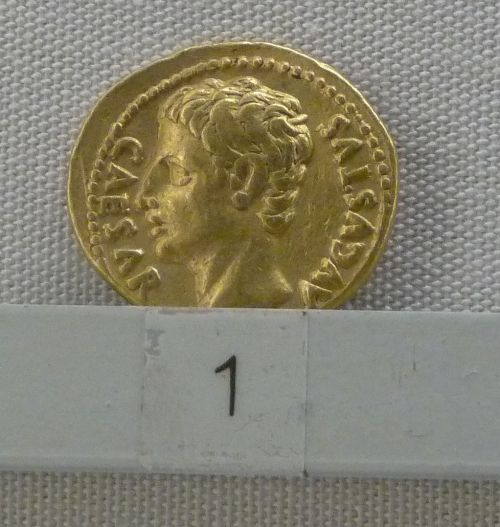 Palazzo Massimo - gold coins issued by AugustusImperial propaganda&hellip;Rome, July 2015