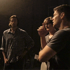 itsajensenthing:  J2 behind the scenes of Supernatural’s 200th episodebonus: 