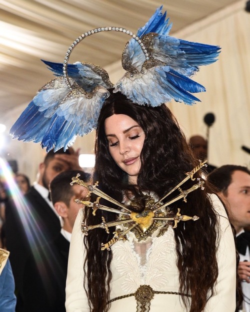 fancifullybookish: My favorite looks from the Met Gala 2018 - Heavenly Bodies: Fashion and the Catholic Imagination.   Rihanna in Maison Margiela  Ariana Grande in Dolce & Gabbana  Lana del Rey in Gucci  Zendaya in Versace 