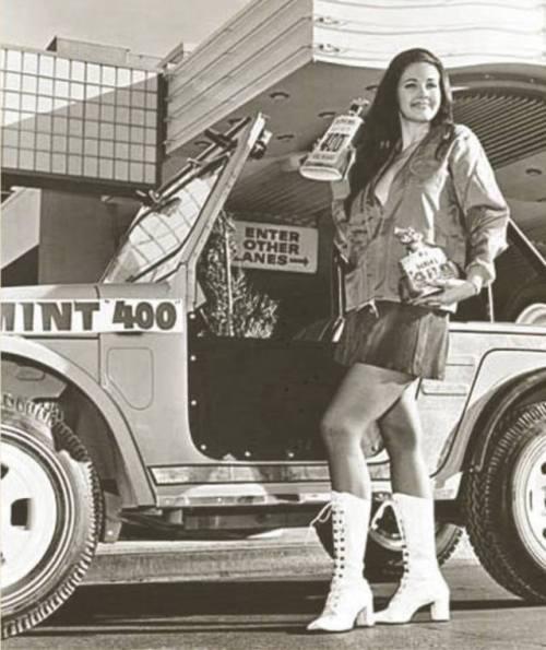 dang-fan: Lynda Carter, Miss Mint 400