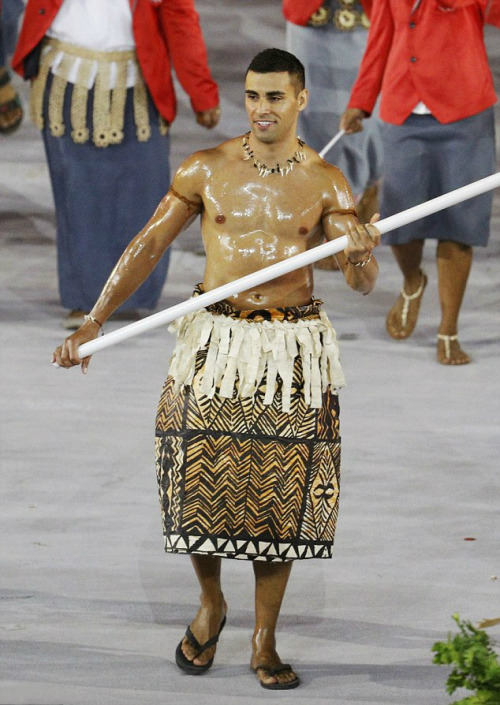 sportidos:   Pita Taufatofua / Taekwondo-Tonga  · Rio 2016 Olympics
