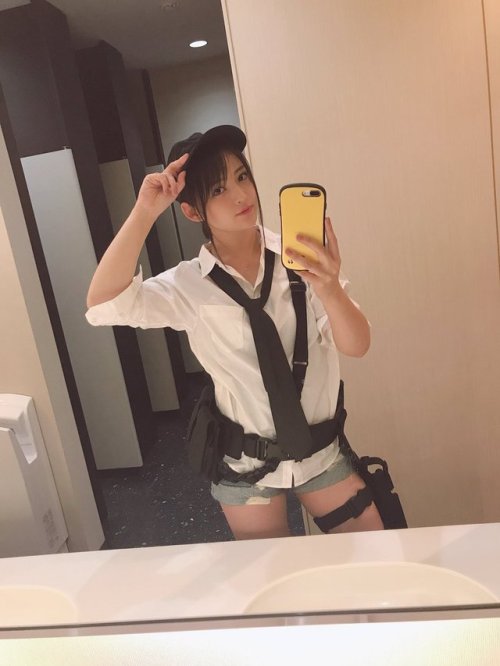 negyuria:  (鈴木咲さんのツイート: “本日17時〜配信予定の【第二回 PUBG GIRLS BATTLE】に参加します！ 下手くそなので笑えるプレイを目指します…！見てね！ Twitch:https://t.co/A79wjvmKoO YouTube:https://t.co/1iBvcFoBZz