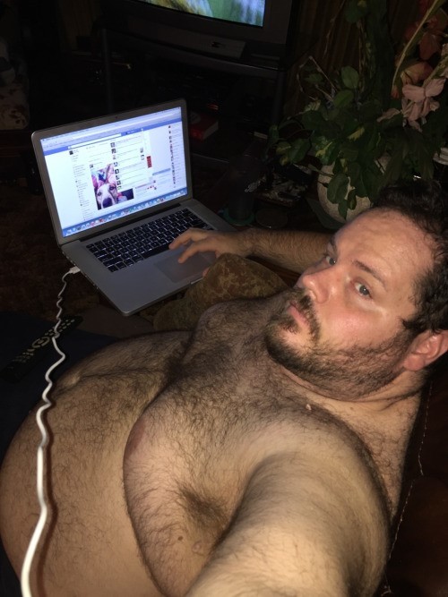 hotstud-irvin:Gay online date and gay online chats