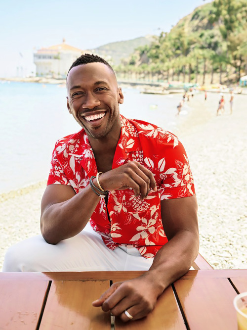 clublemonade:Mahershala Ali photographed porn pictures