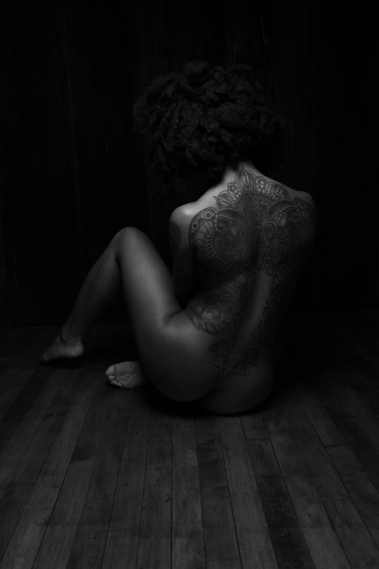 missjessajordan:  “Exposing the Seams” { photo } @terryeaton Cincinnati, 2016.