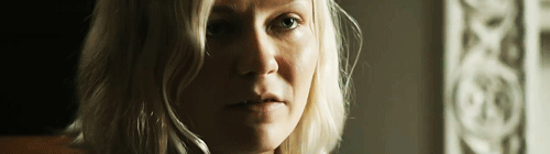 tristrisbeatrice:I idolize youKirsten Dunst