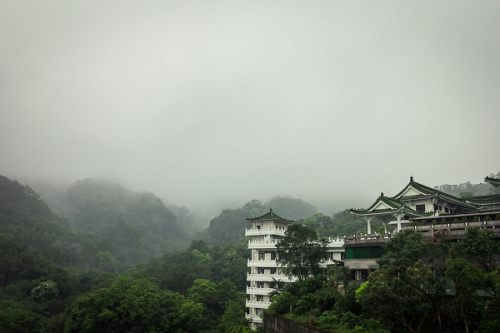 1l1l:  承天禪寺 天地閒人