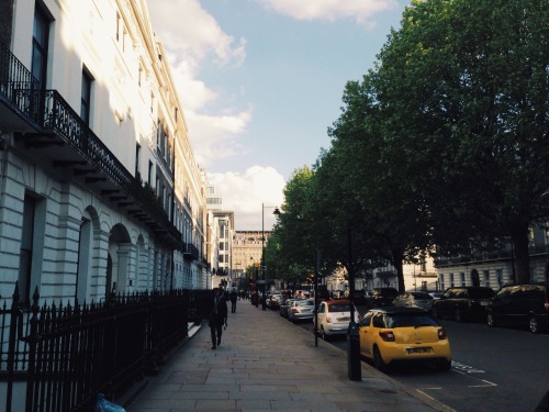 ffrenchtoast:  London Streets  London 2014 (3/?)  