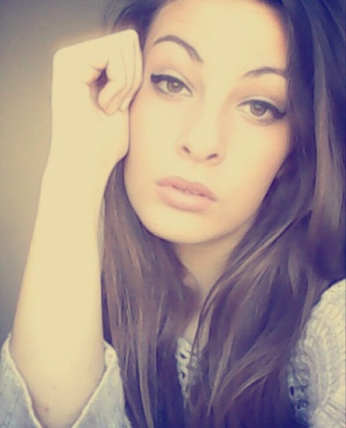 http://stupid-annoying-girl.tumblr.com/post/116756120686