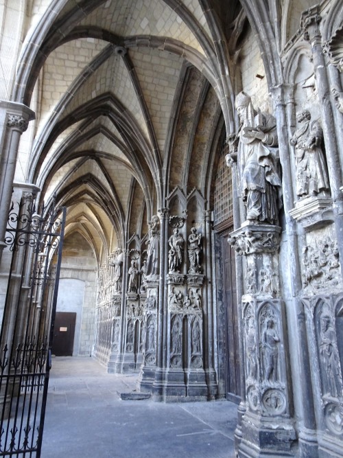 La Cathédrale de Tournai, avec son superbe mélange d’arts roman et gothique&hellip;