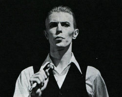 dustonmars:David Bowie as Thin White Duke.