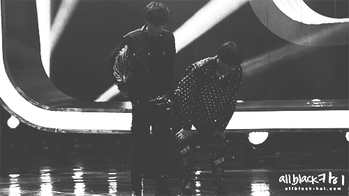 huang-zitao:   ”Oh no you didn't.”  