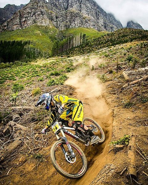 mtbikinglove: #mountainbikes #mountainbike #MTB #mtbtrails #mtbtrail #trails #Bike #bikelife #Mounta