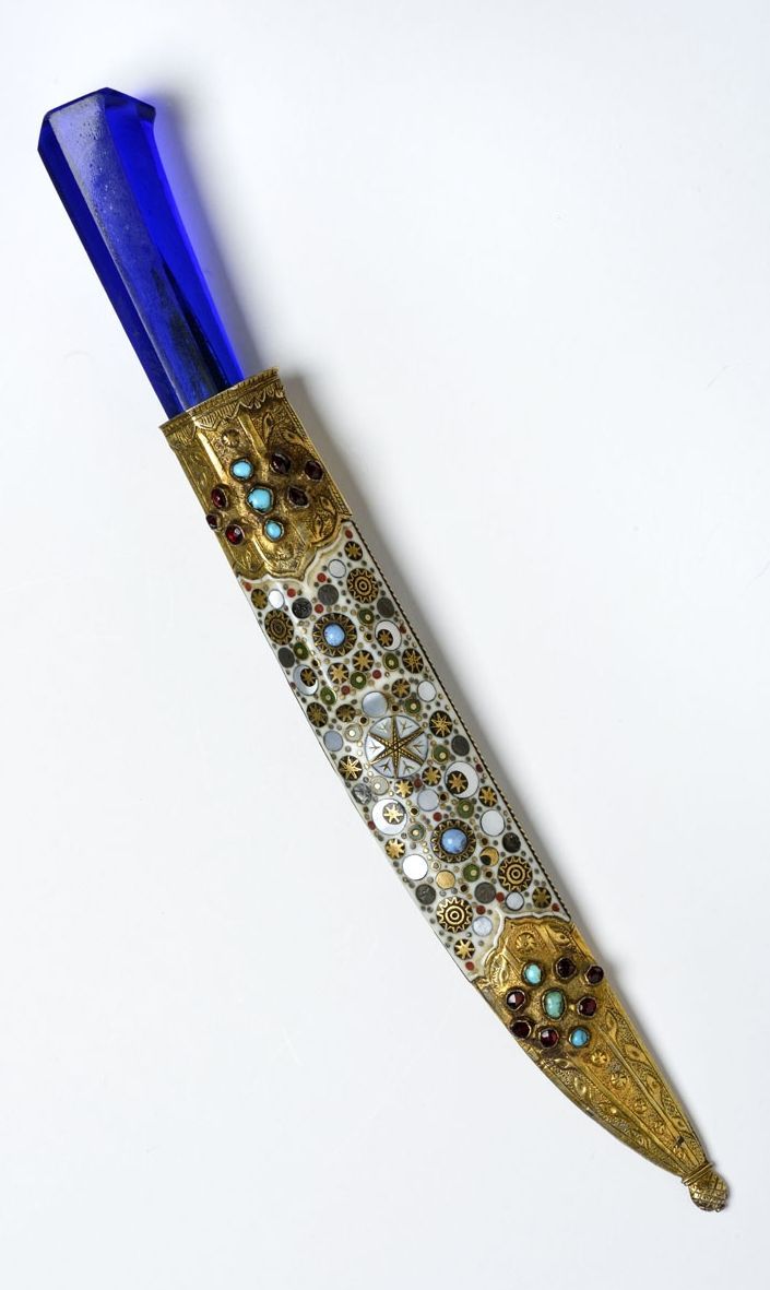 art-of-swords: Mamluk Knife  Dated: 14th - 16th century Culture: Arabic (Mamluk Sultanate