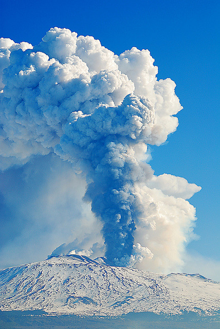 tulipnight:  Good morning ETNA!!! by roberto_86 on Flickr. 