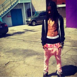 Lamarworld:  Ray Ray Dick  Damn. ..