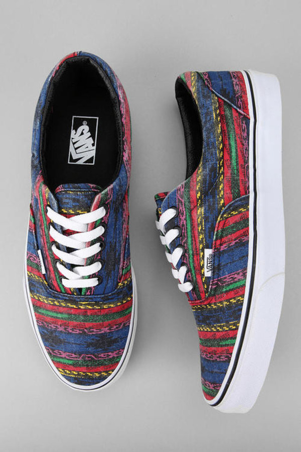 stay-above-the-rainbow:  #vans on We Heart It - http://weheartit.com/entry/47272315/via/Aquarium141