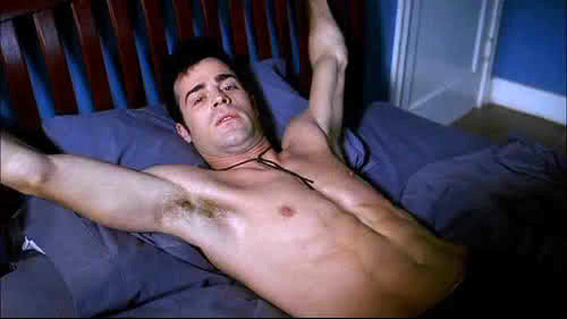 tiedspreadeagle: boundhung:  Justin Theroux, tied to the bed in Six Feet Under  