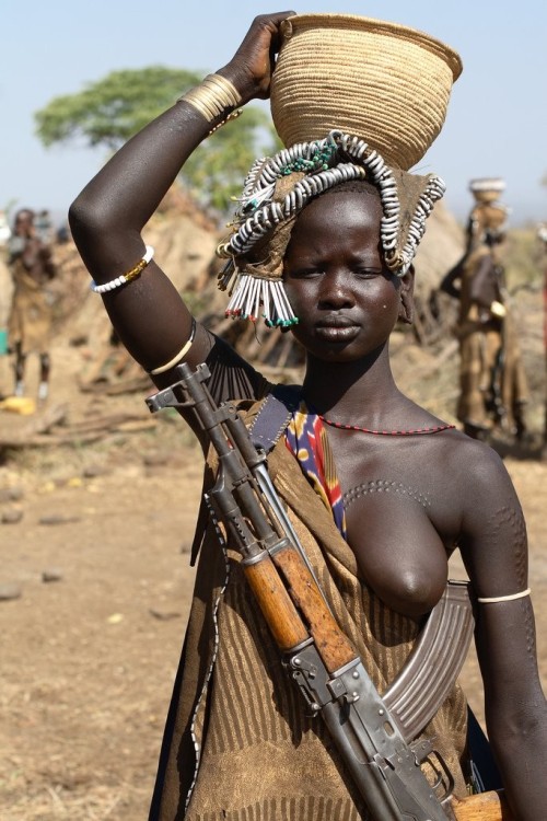 African tribal women big breasts