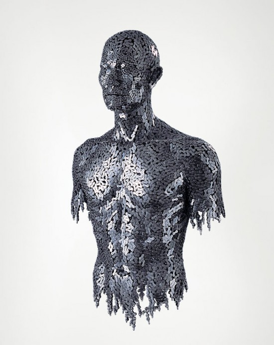 fuzzyimages:  fem-arts:  Sculptures Made from Bicycle Chains Seo Young Deok   Woah.