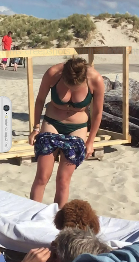 mms-creepshots:   My original content - Sexy sun absorbing  [Click or tab here for