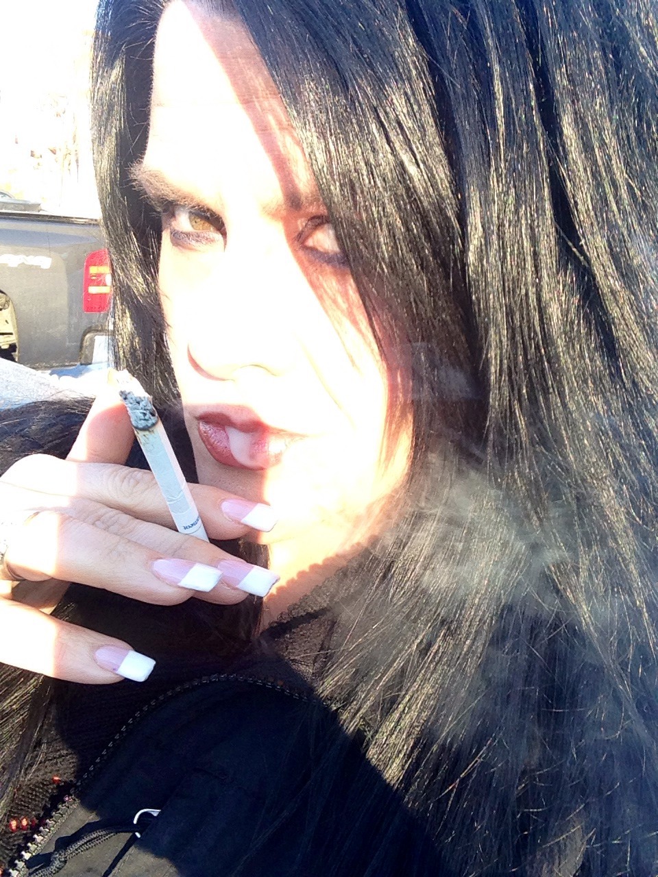 Oh yeah&hellip; I love it.. she smoking sexy horny fuck ! I want to meet her
