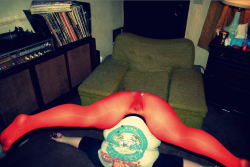 thegirlsajezebel:  Red Tights 6/13