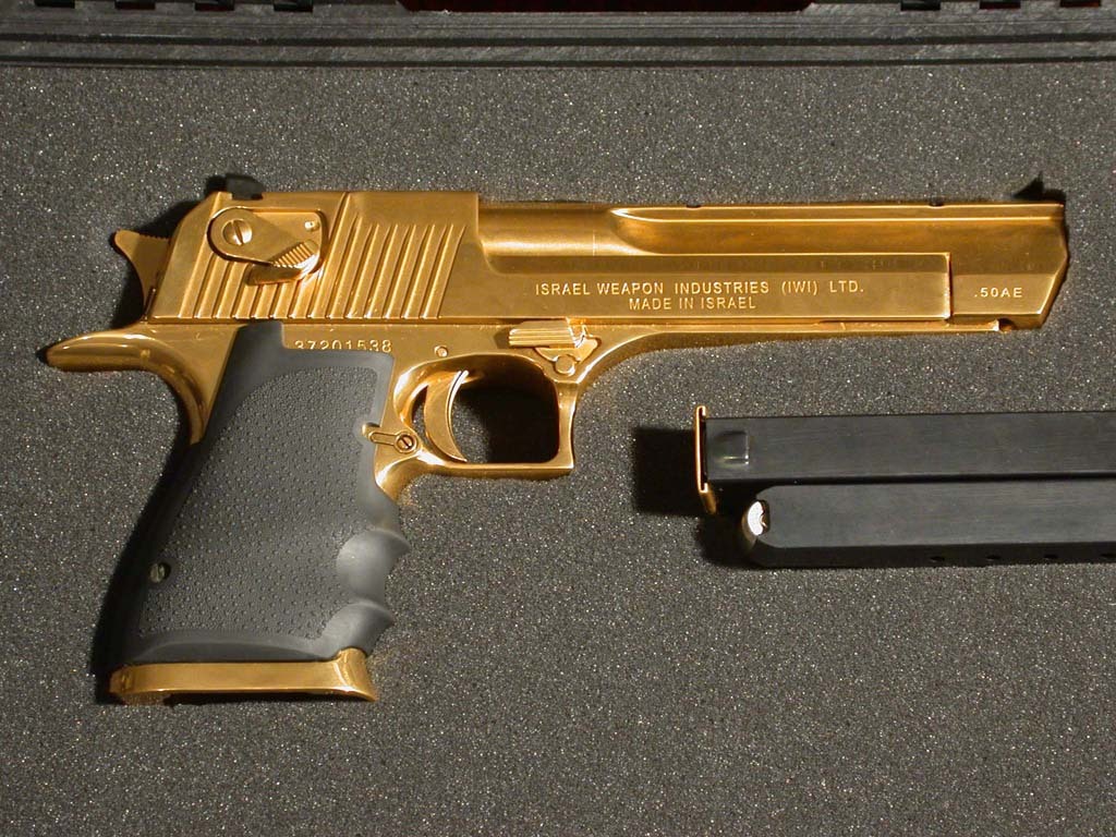 weaponslover:  Gold plated Desert Eagle