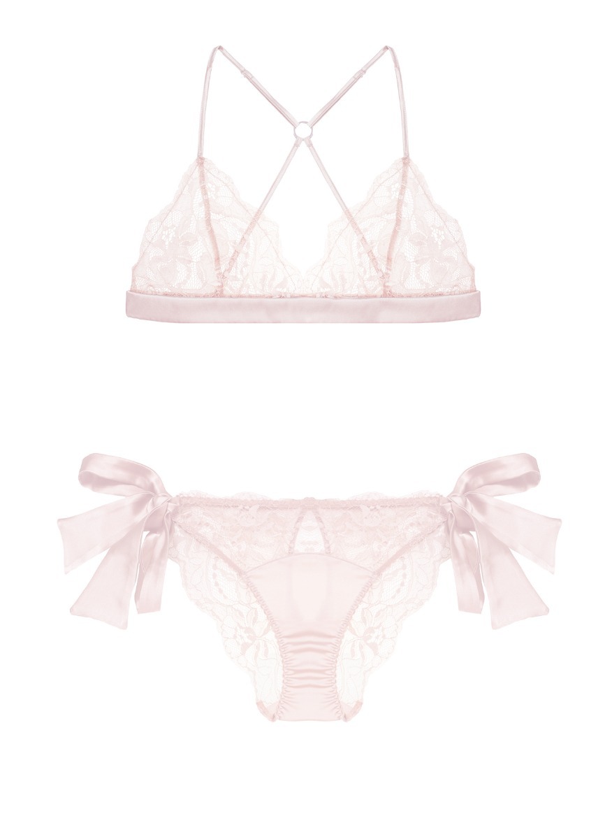 placedeladentelle: Lily Lace by Fleur of England