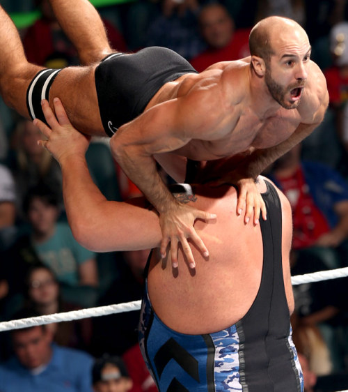 rwfan11:  THAT ASS! :-)