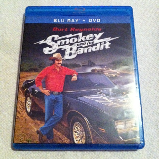 stacksofdoowop:  Sunday Night Movie “SMOKEY AND THE BANDIT”. “Can I Get A Dr.