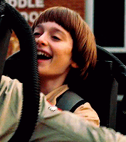 strangereddie:  smallbyers: I don’t get scared like that anymore. my son™️