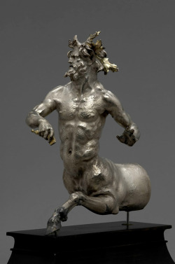 ganymedesrocks: hadrian6: Rhyton with Centaur