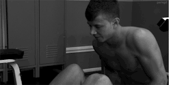 prettygayboys:  similar posts: here