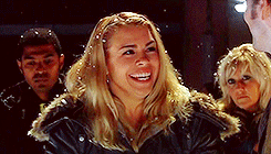 shutupstrax:  Ten x rose + cute stuff 