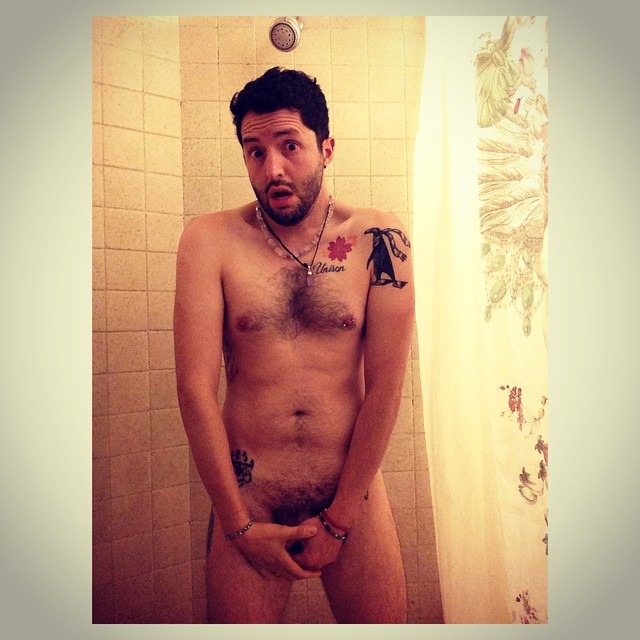 benkidu:  Late night shower, why not?